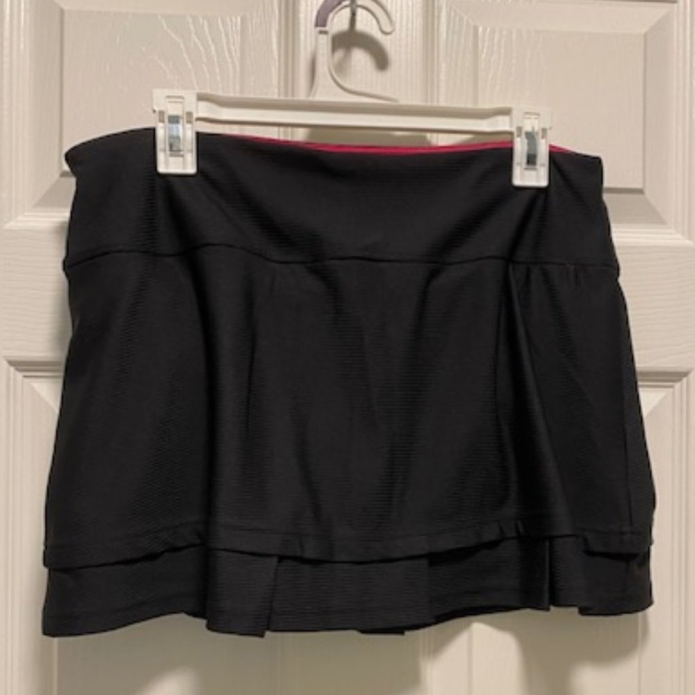 bolle Black & pink pleated tennis skirt Size Large